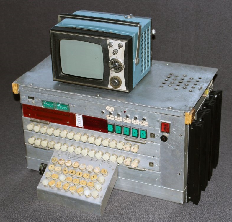 Wodicska Mihály ős-PC-je Nagy Károly gyűjteményéből.